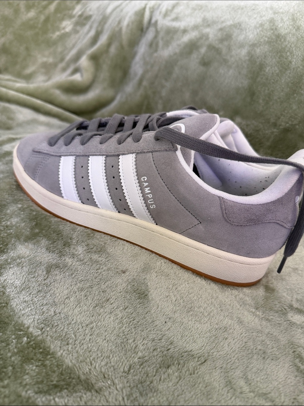 adidas Campus Suede Low-Top Sneakers - Grey/White